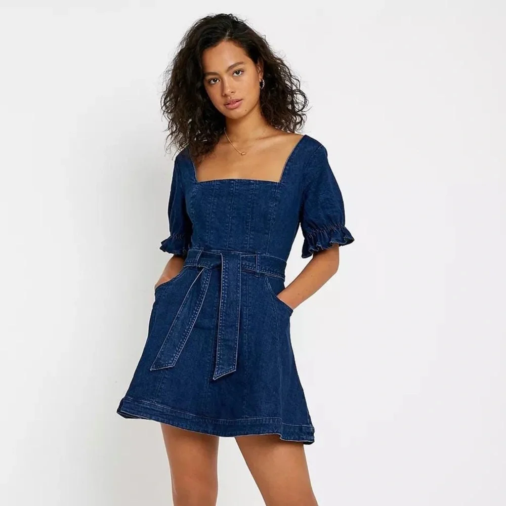 Finders Keepers Navy Puff Sleeve Mini Dress - Picture 3 of 11